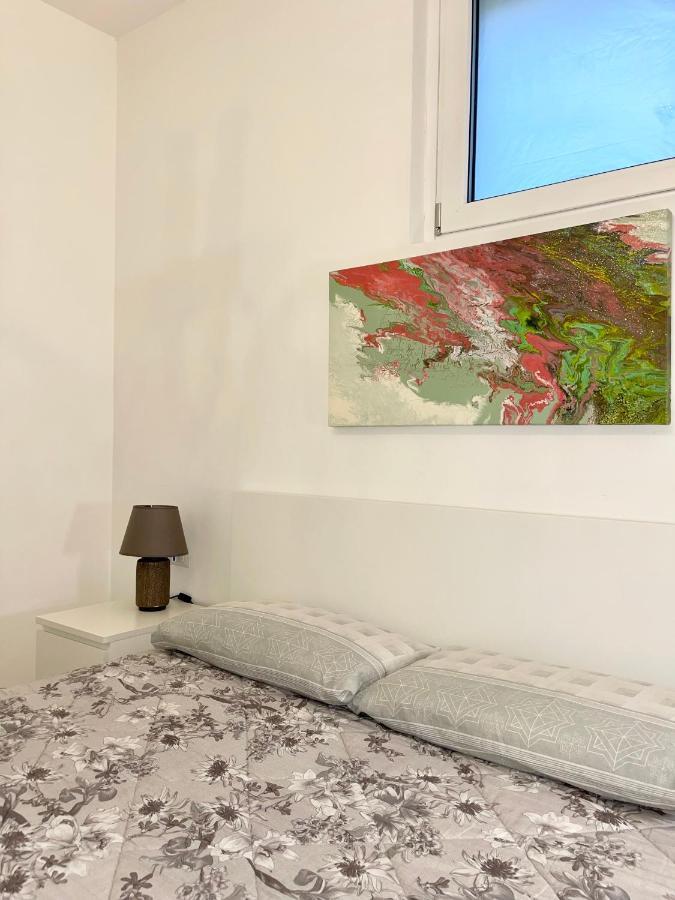 The White House, Modern Apartment In Center ميلان المظهر الخارجي الصورة